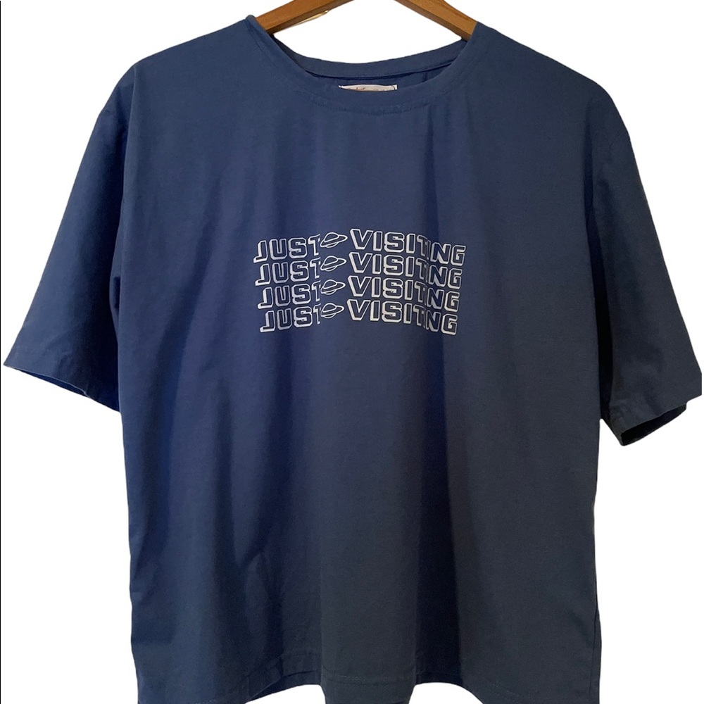 ROMWE “JUST VISITING” Graphic Womens Shirt